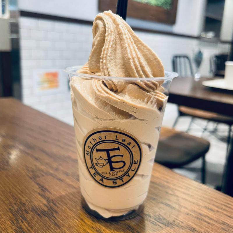 ロイヤルミルクティー ソフトクリーム(マザーリーフ・ティースタイル グランエミオ所沢店)