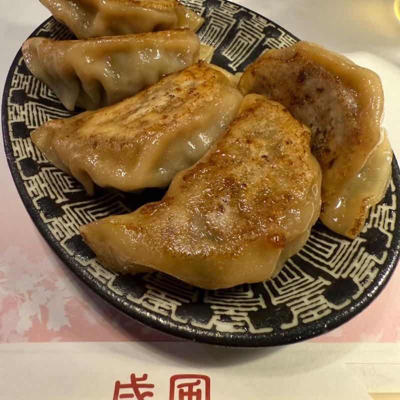 餃子(中華房 威風)