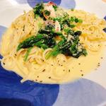 ヤリイカとほうれん草のクリームソース