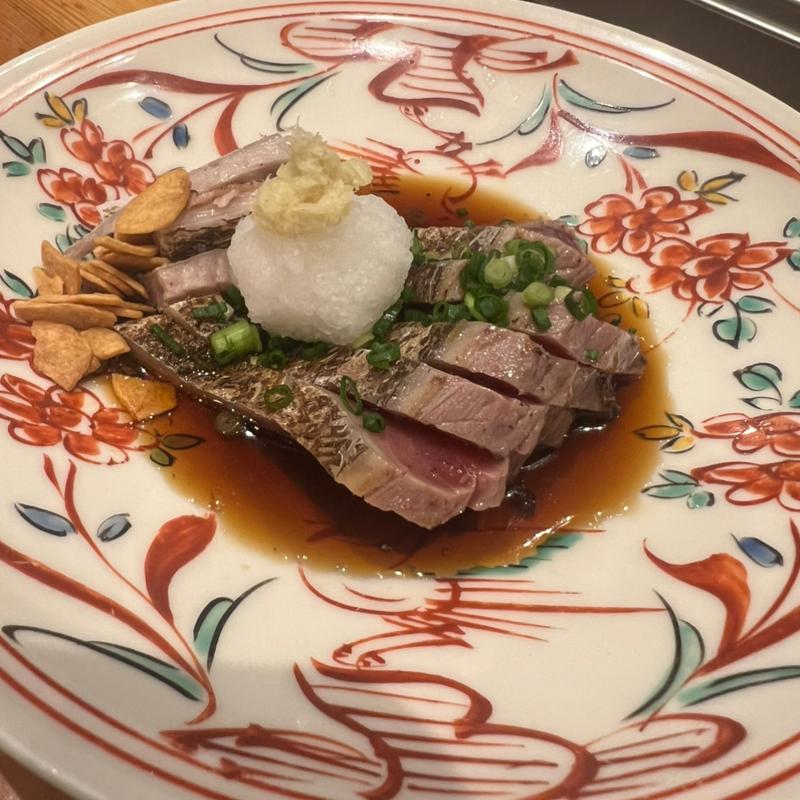 ヤイトカツオたたき(-肴- 晴 （ツマミ ハル）)