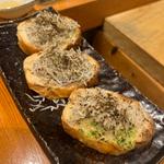 しらすガーリックトースト