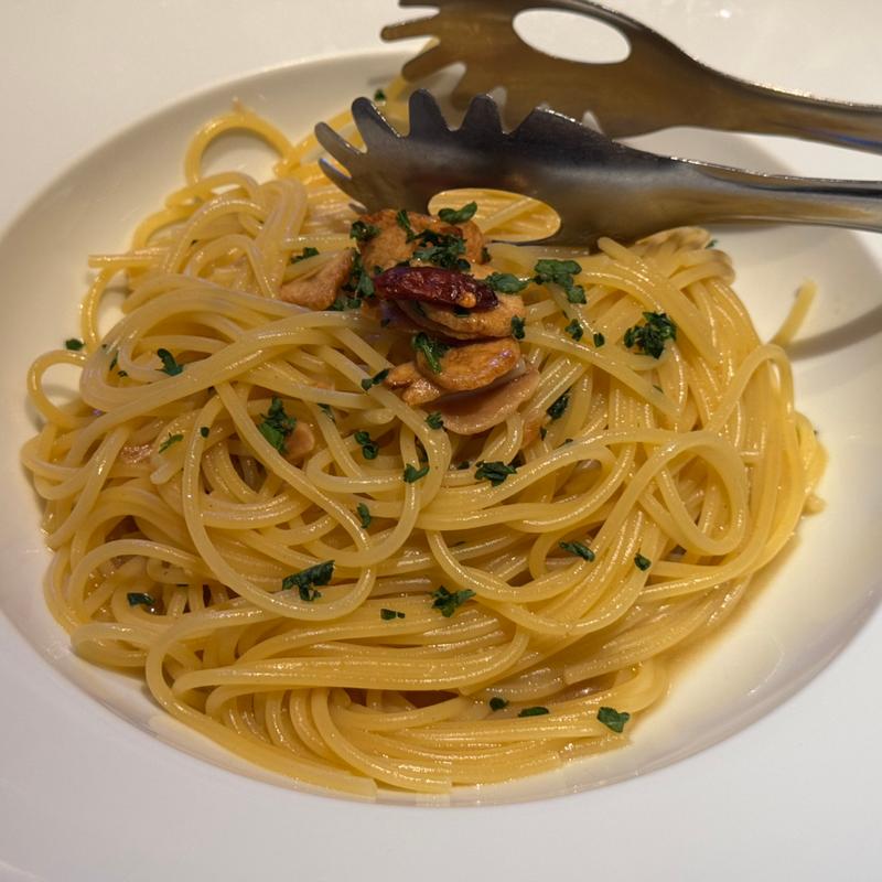 ペペロンチーノ(俺のフレンチ・イタリアン 心斎橋)