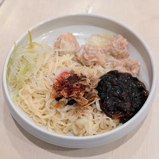ネギソースワンタン和え麺(火炎香港創作料理 Fire hong kong style creative restaurant)