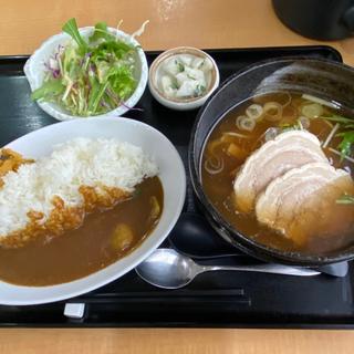 半ラーメンセット（カレーライス）(ワープ116 （ワープイチイチロク）)