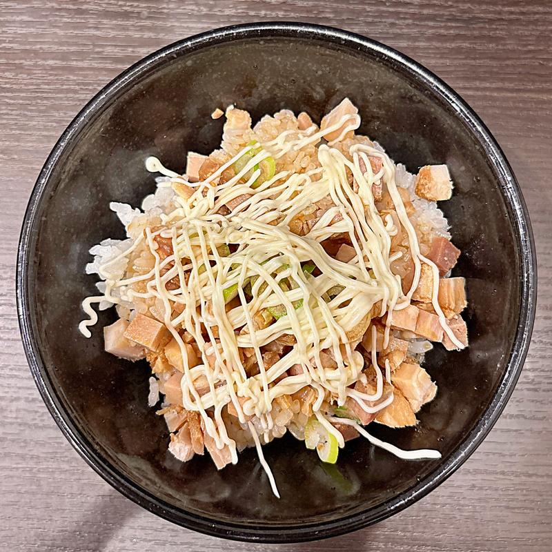 マヨチャ丼(せんだい 味噌部)