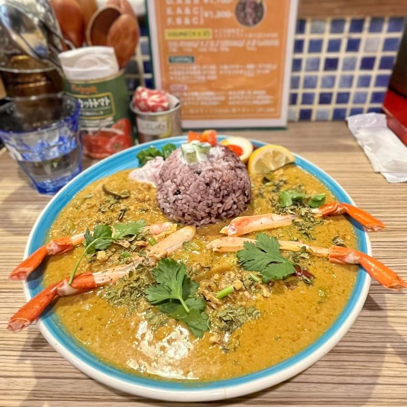 紅ズワイガニのココヤシカレー ごはんM(ナミニノカレー )