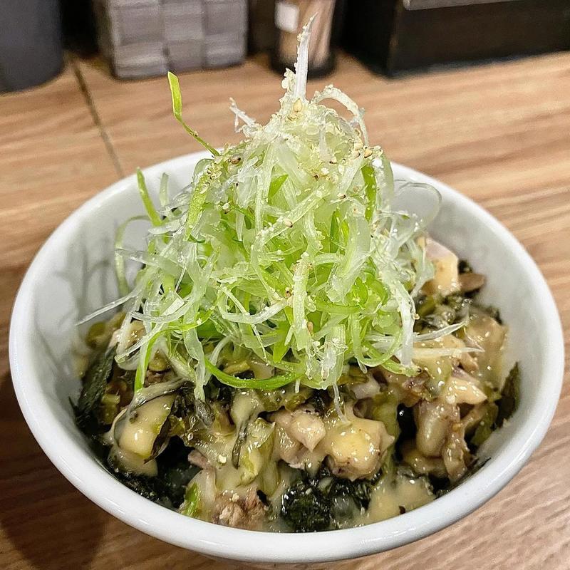 チャーシューマヨ高菜丼(麺屋丈六 キーノ和歌山)