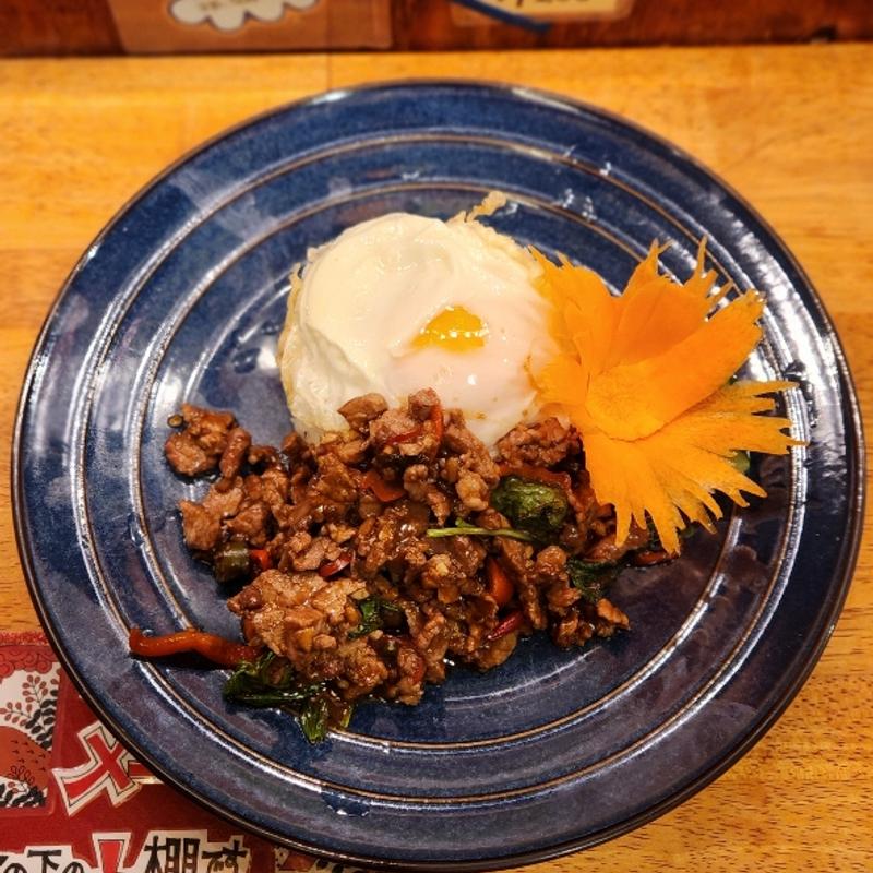 ガパオヌア(レモングラスハウス)