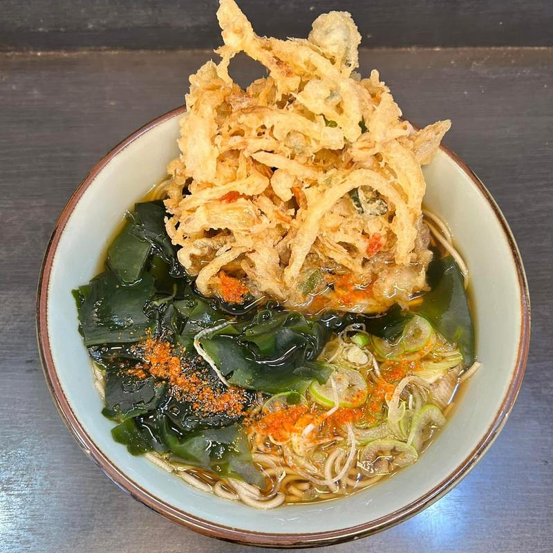 かき揚げ蕎麦 わかめ(文殊 両国駅前店 )