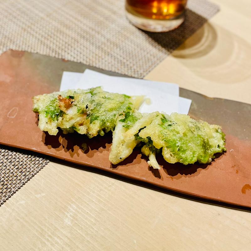 白魚と大葉の梅挟み揚げ(意気な寿し処 阿部 青山店)