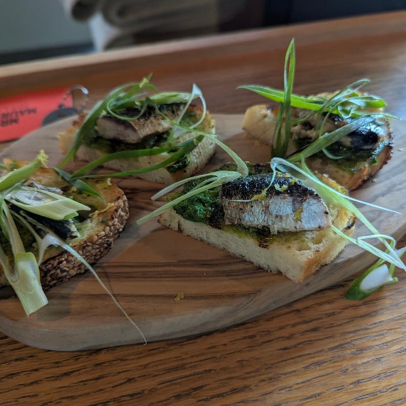 イワシのマリネ　シトラスと九条ネギ(MR. MAURICE’S ITALIAN & Rooftop Bar（ミスター・モーリスズ・イタリアン&ルーフトップバー）)