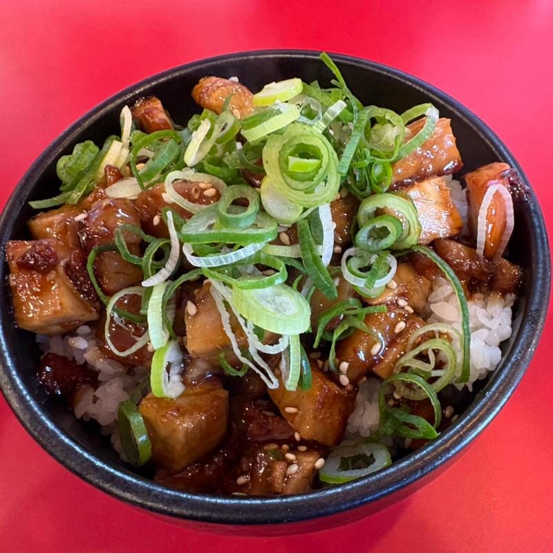 チャーシュー丼(大輝家直系家系ラーメン 大金家)