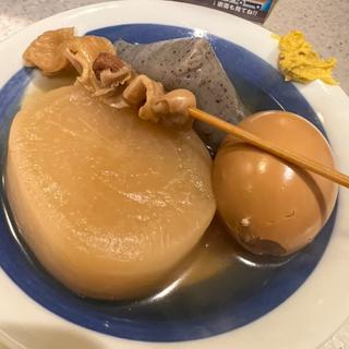 おでん (大根 コンニャク スジ 玉子)(とりさだ)