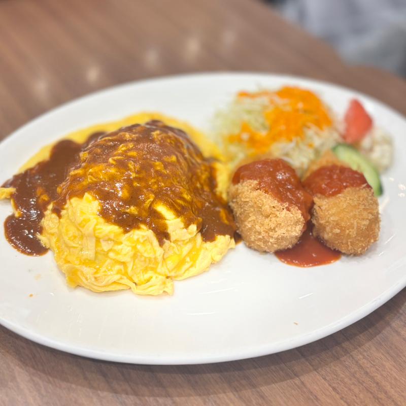 オムライス&カニクリームコロッケ(昔洋食みつけ亭 くずは店)