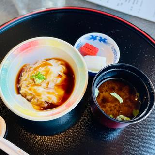 華コース　食事　湯葉餡掛けおこわ(日本料理 みゆき （にほんりょうりみゆき）)