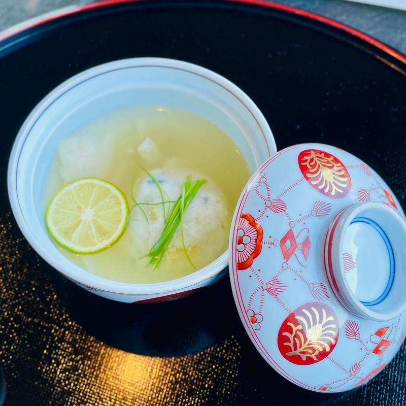華コース　吸物　河豚真丈(日本料理 みゆき （にほんりょうりみゆき）)