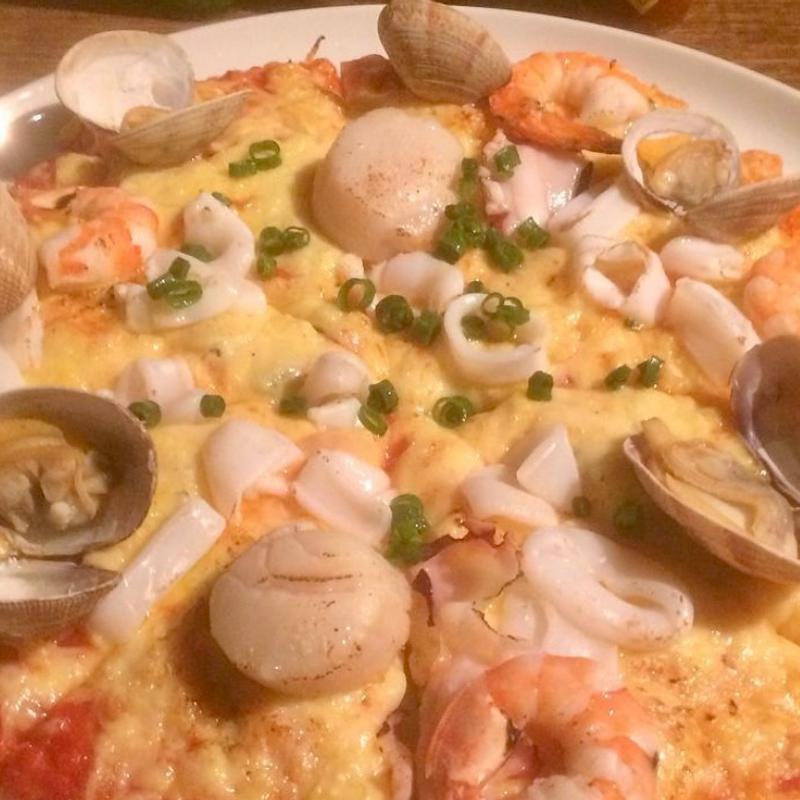 シーフード ミックスピザ(ニコラピザ 浦和店)