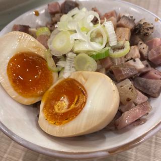 レアチャーシュー丼(麺屋 聖 ~kiyo~ 尾張旭店)