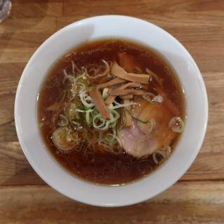 正油ラーメン(游亀亭)