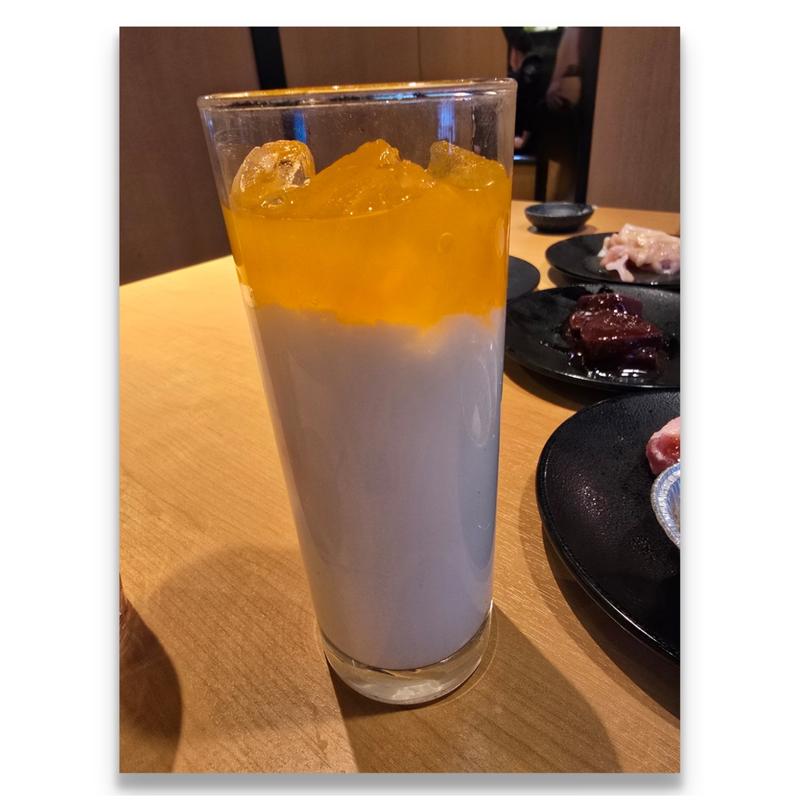 飲むデザート マンゴーミルクムース(焼肉きんぐ 市川鬼高店)