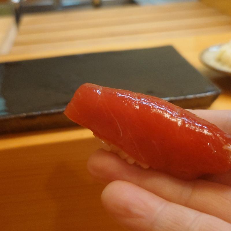 鮪赤身ヅケ(鮨 来多老 )