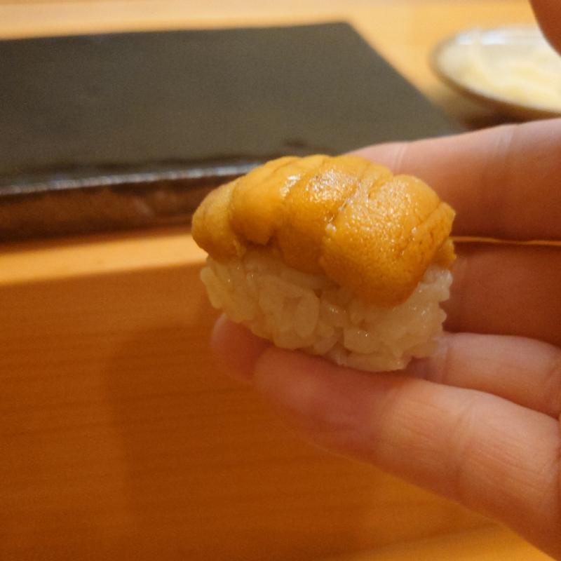 紫雲丹(鮨 来多老 )