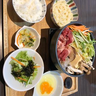 牛すき鍋定食【うどん付】(仙台牛たん福助 )