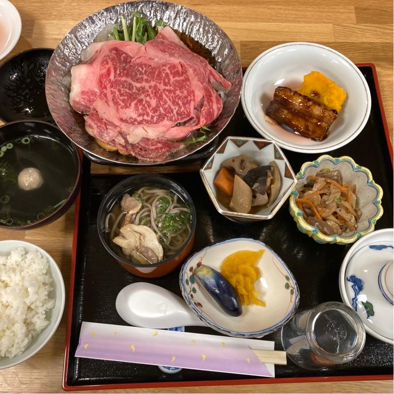 特選牛すき焼き定食(ステイインホテル材木栄屋)