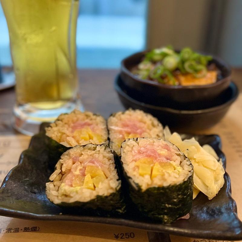 とろたく巻き(立ち飲みやみー)