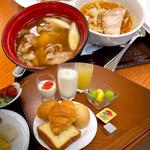 朝食バイキング