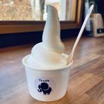 ミルクソフトクリーム(ティーズカフェ)