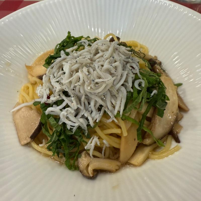 たっぷりしらすときのこの和風ソース(DoNA 京王多摩センター店)