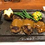 オリジナルハンバーグ（220g）(ハングリータイガー グランツリー武蔵小杉店)
