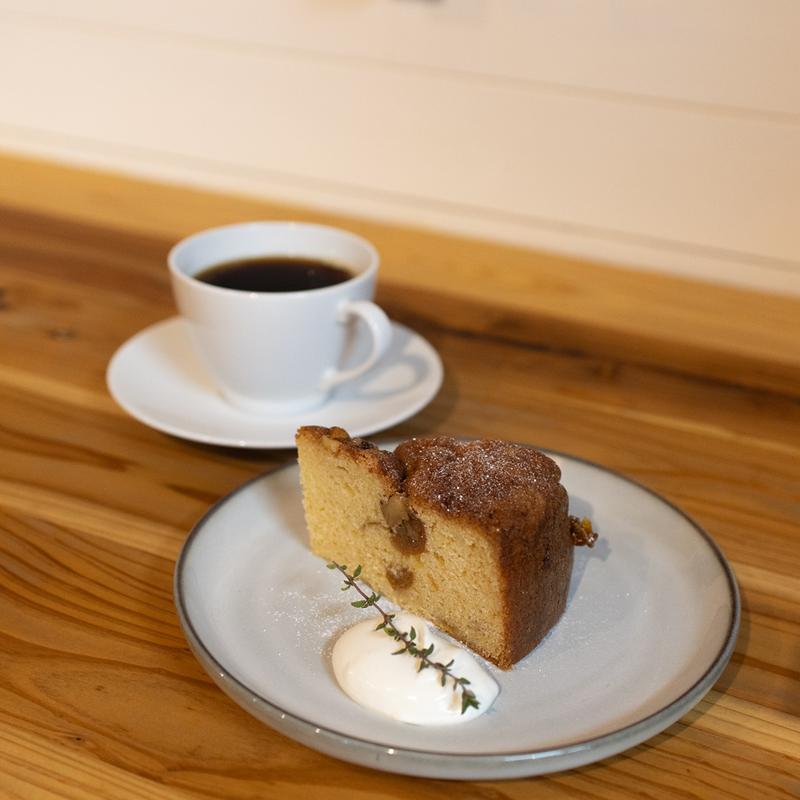 金柑とくるみのバターケーキ(Piece by Piece coffee)