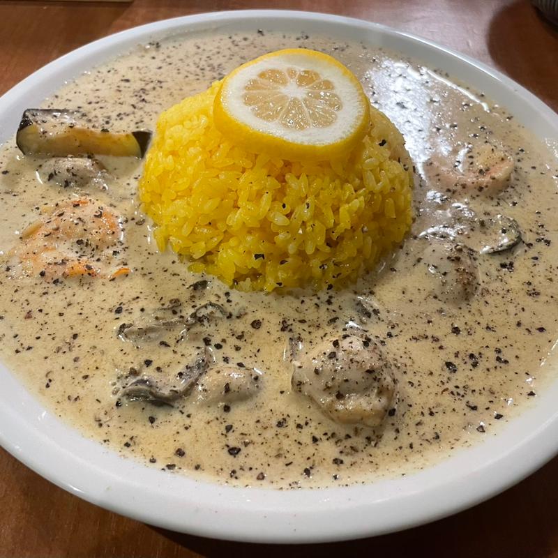 (スパイスカレー キテレツ)