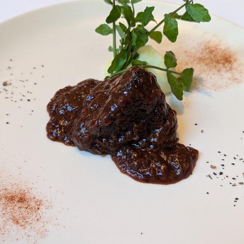 和牛ホホ肉の赤ワイン煮込み(テストキッチン エイチ)