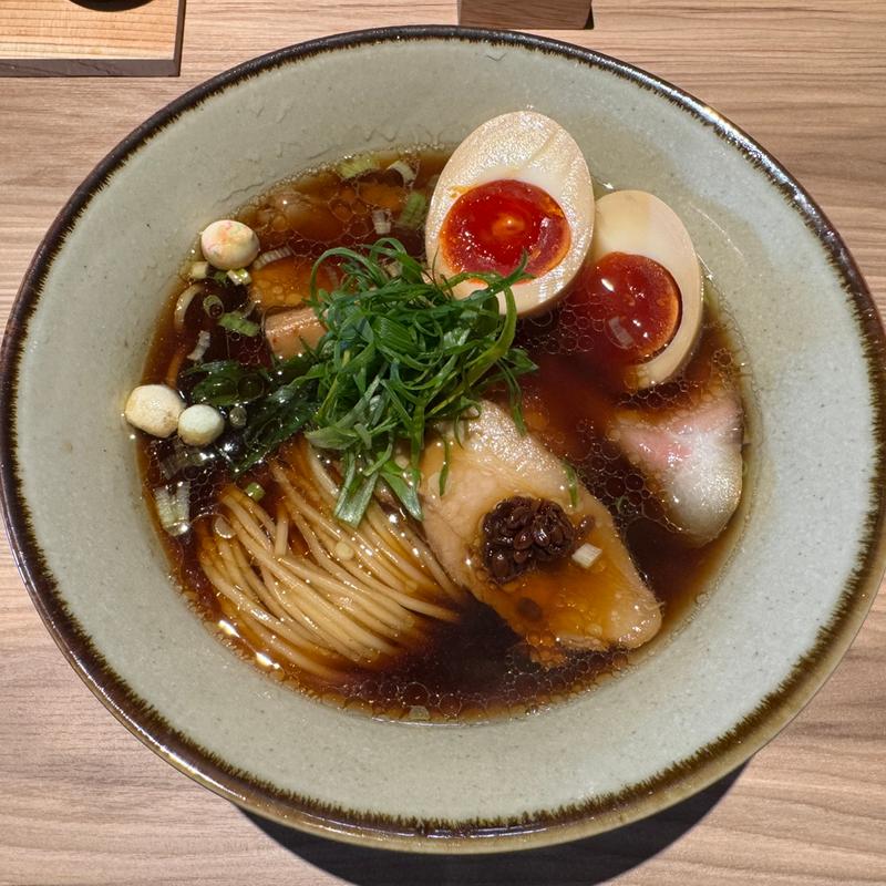 醤油らーめん(麺鶏ジロー)