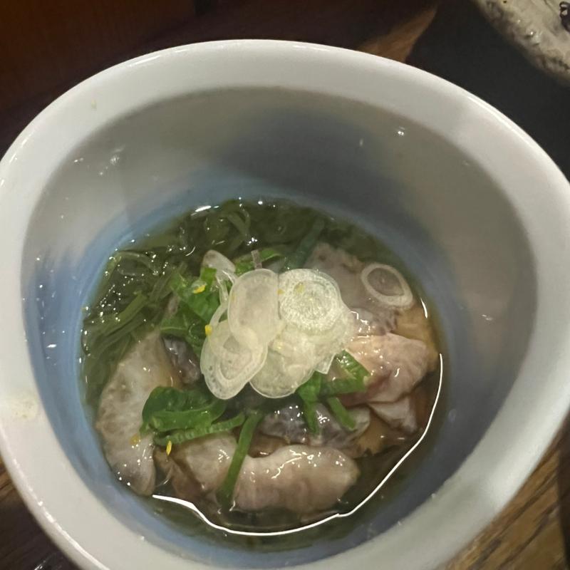 赤ナマコとめかぶ(よもぎ)