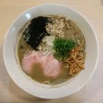 煮干しそば(中華そばカナリヤ)