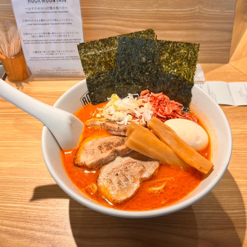 特製海老ラーメン(海老つけ麺専門店 ROCK MOUNTAIN 表参道店)