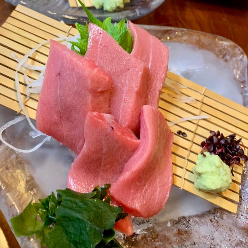 本マグロの中トロお刺身(やっちろ )