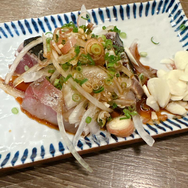 鰹と鰤　タレたたき　5切れ(土佐わら焼き 龍神丸 西神中央店)