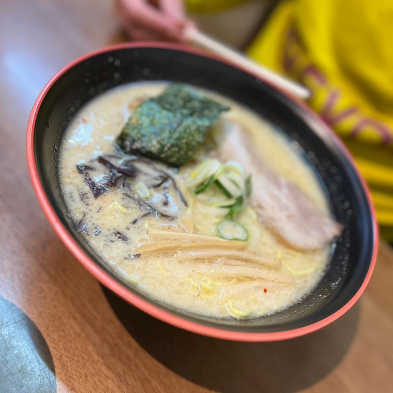 しおらー麺大盛り(火ぷり家)