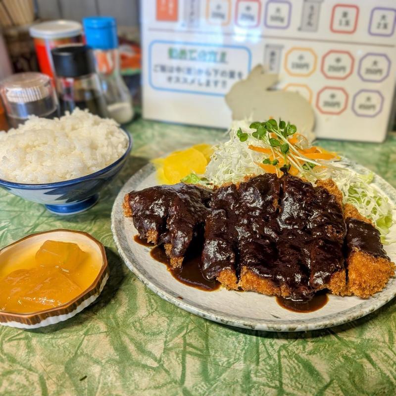 味噌かつ定食(みのや食堂)