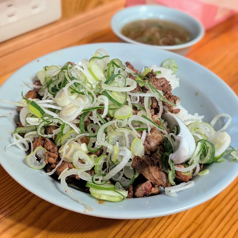 純レバ丼(ニュー菜苑)