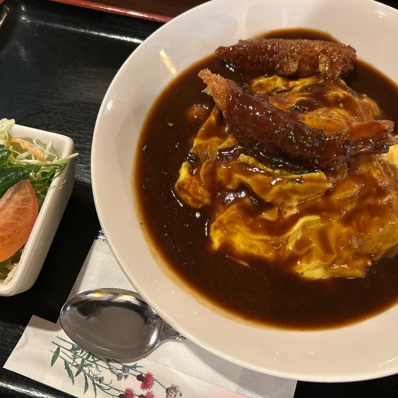 トルコオムライス（エビフライ）(明日香 飾磨西店)