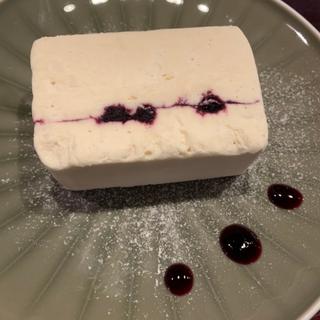 ミエルのチーズケーキ(カフェ・ミエル)