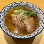 群馬県産もち豚 低温ローストチャーシューの清湯そば(南国酒家 47china)