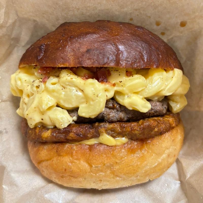 マッケンチーズバーガー(レザートランプキッチン （LEATHER TRAMP KITCHEN）)