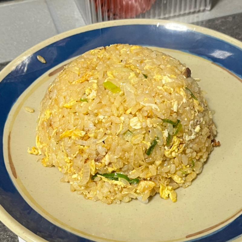 究極の焼き飯　中盛り(麺場5代目 )